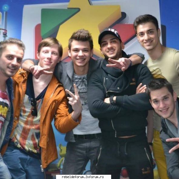 :)  :)  :)  la la 2 album photo